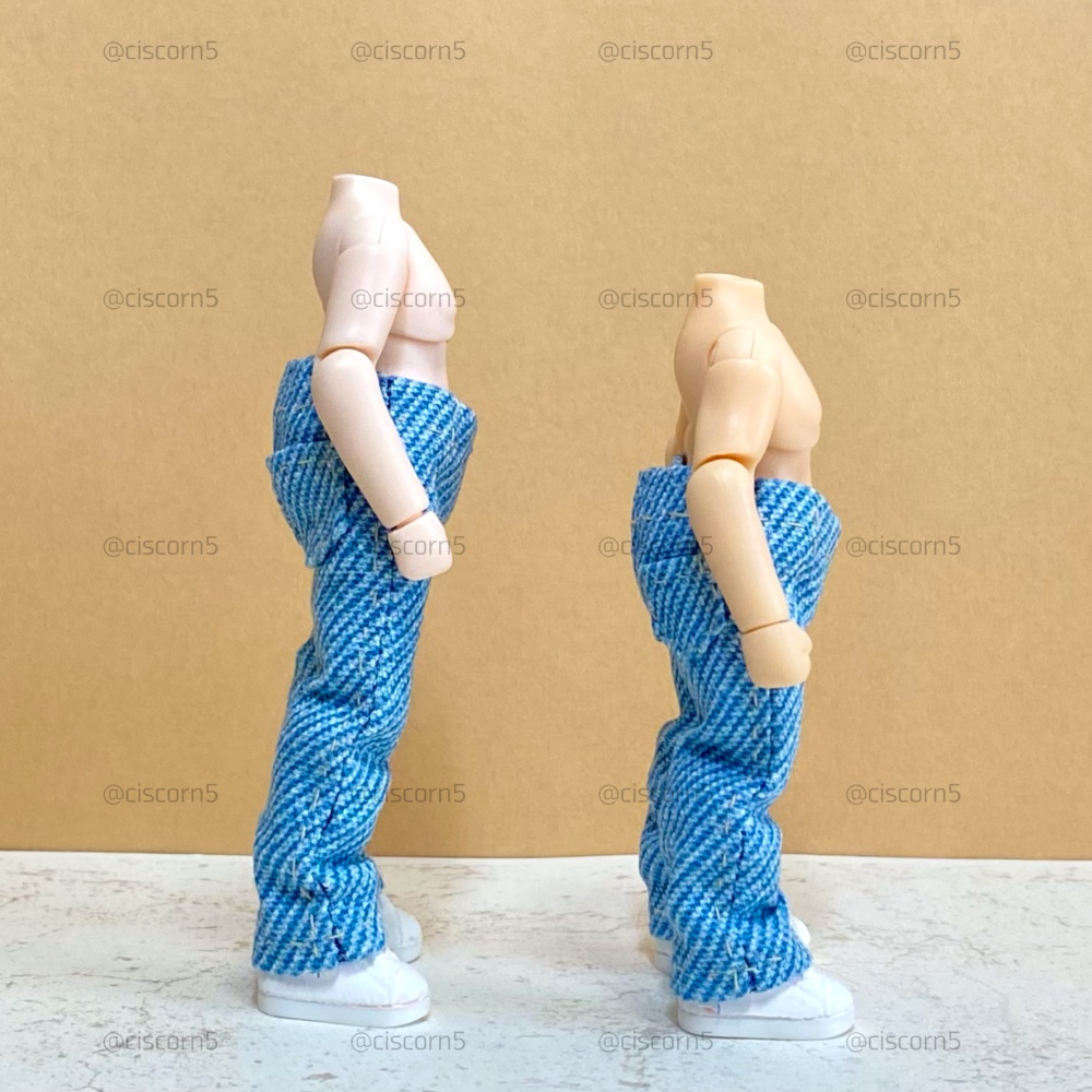 ふつうのストレートデニムパンツ