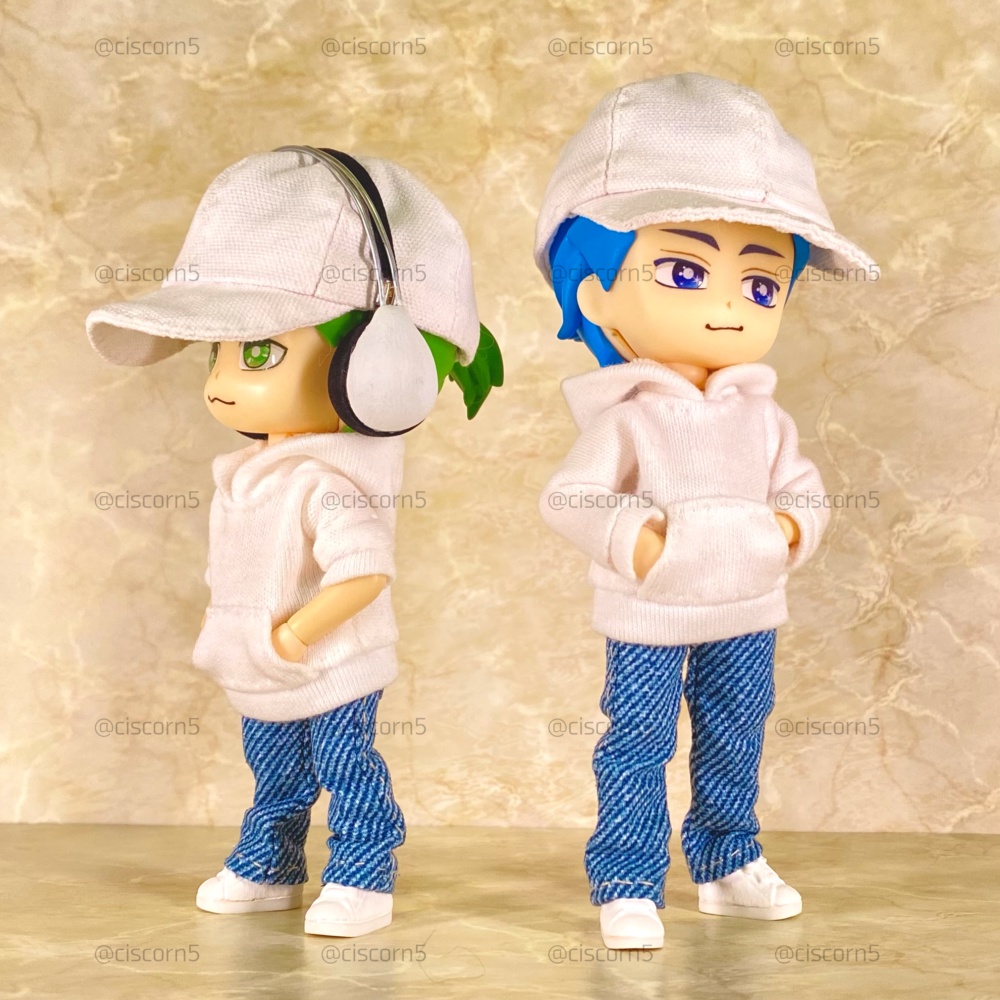 ふつうのプルオーバーパーカー