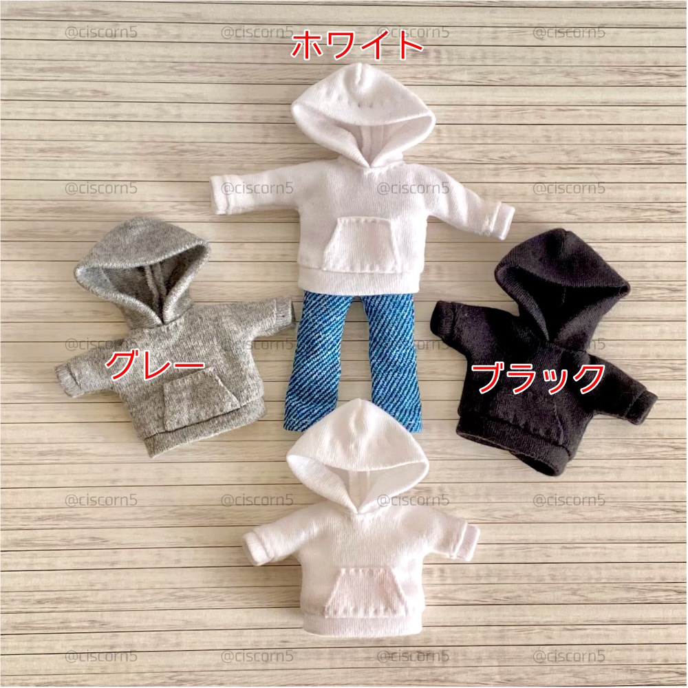 ふつうのプルオーバーパーカー