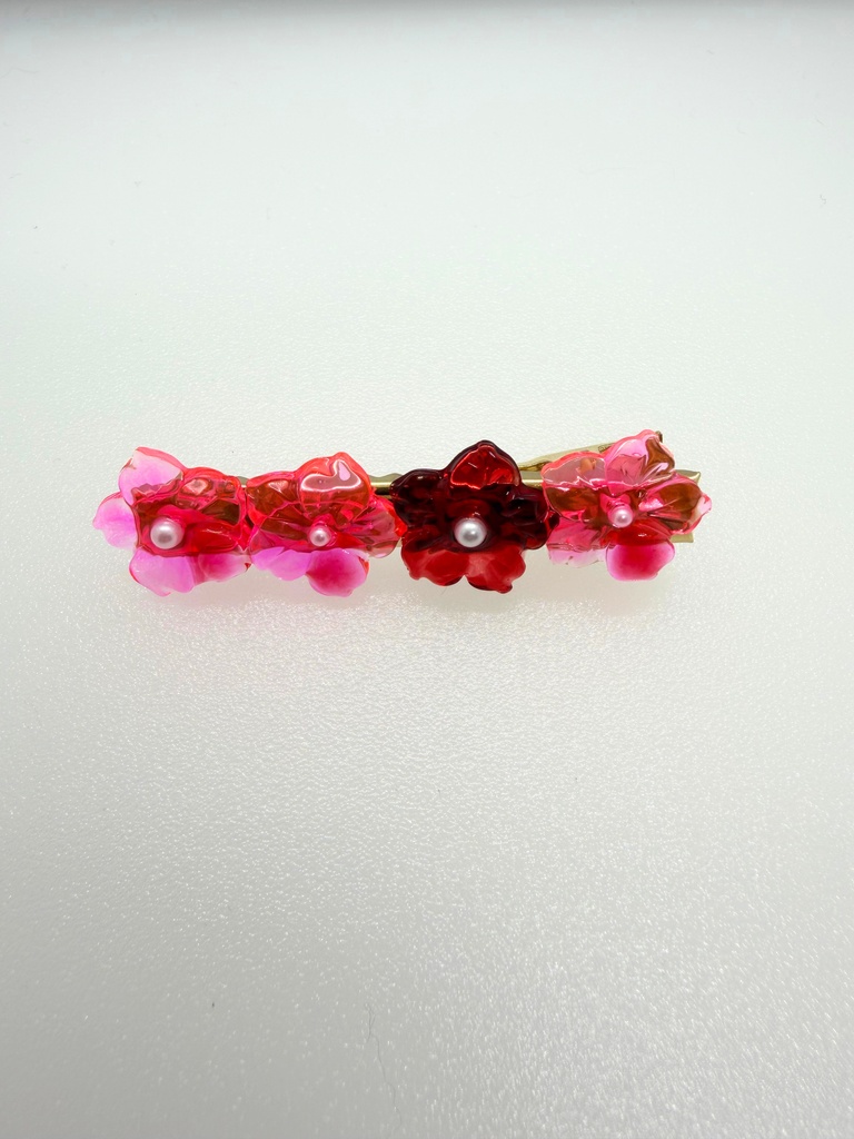 花丸桜のバレッタ