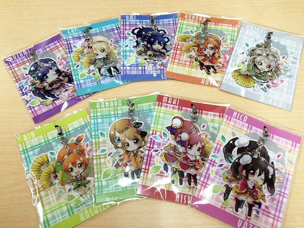 ラブライブ! 2個セット!(劇場版衣装)アクリルストラップ