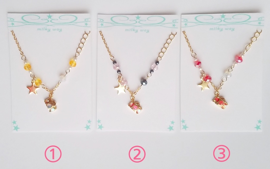 小さなカメラマンさんチャーム(ゴールド)