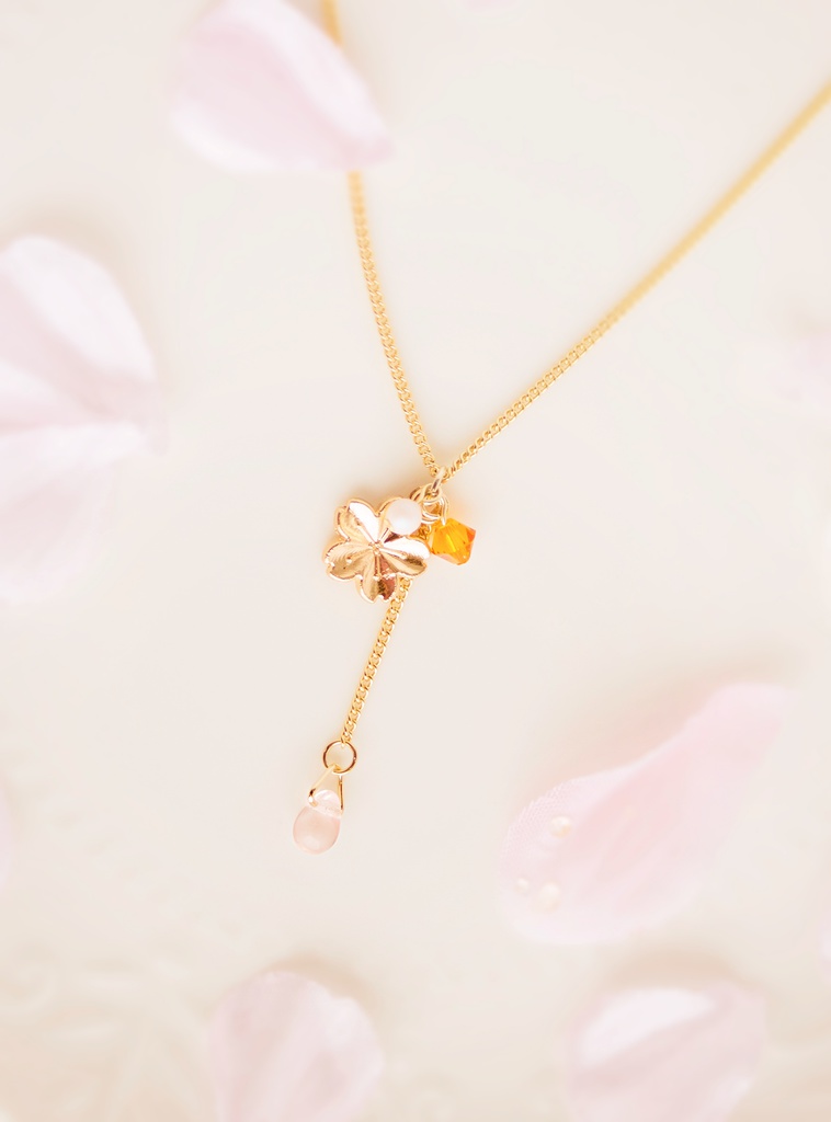 桜雫ネックレス