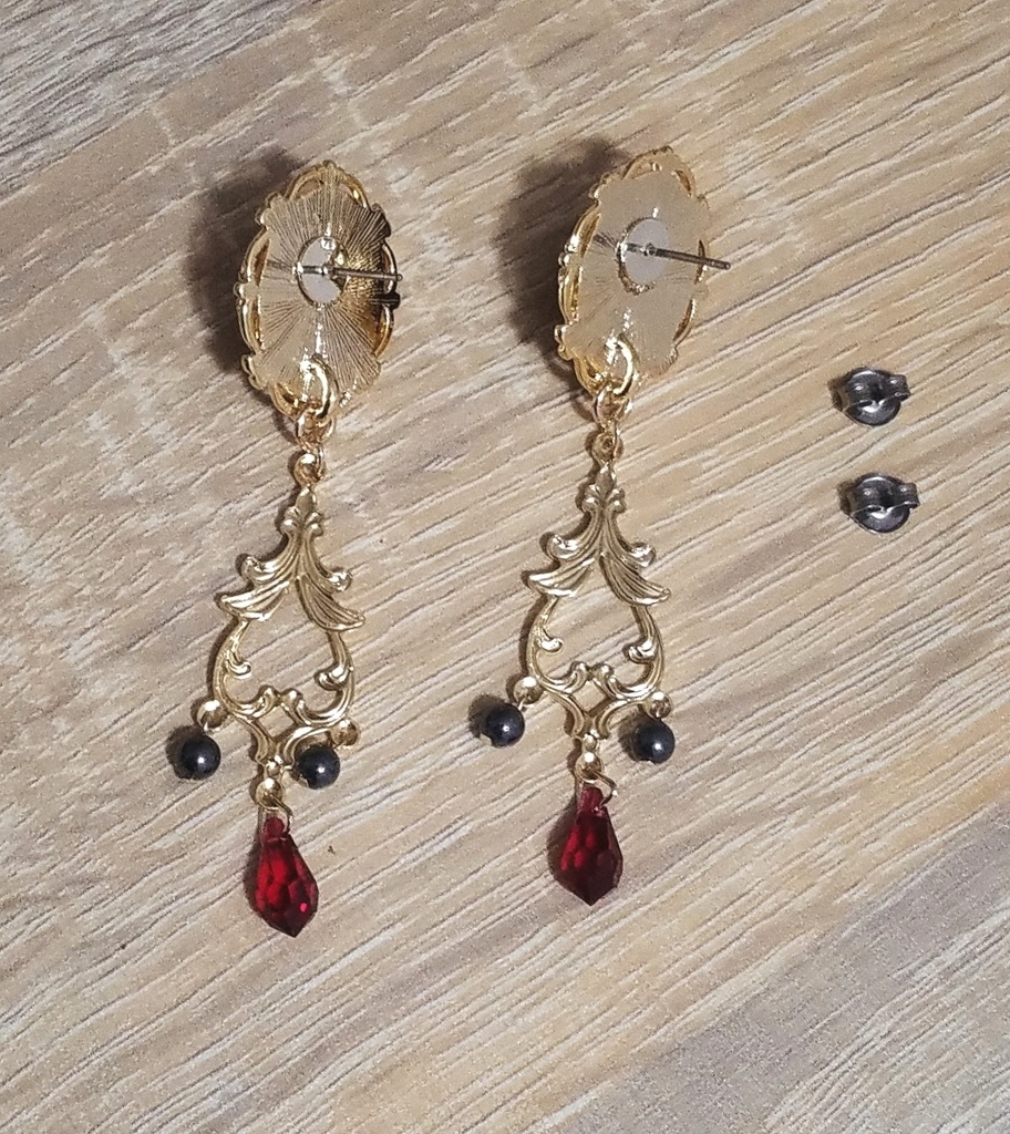 ポムフィオーレイメージピアス