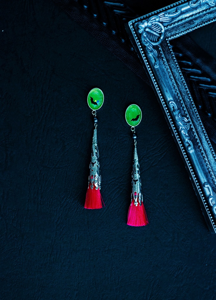 ディアソムニアイメージピアス