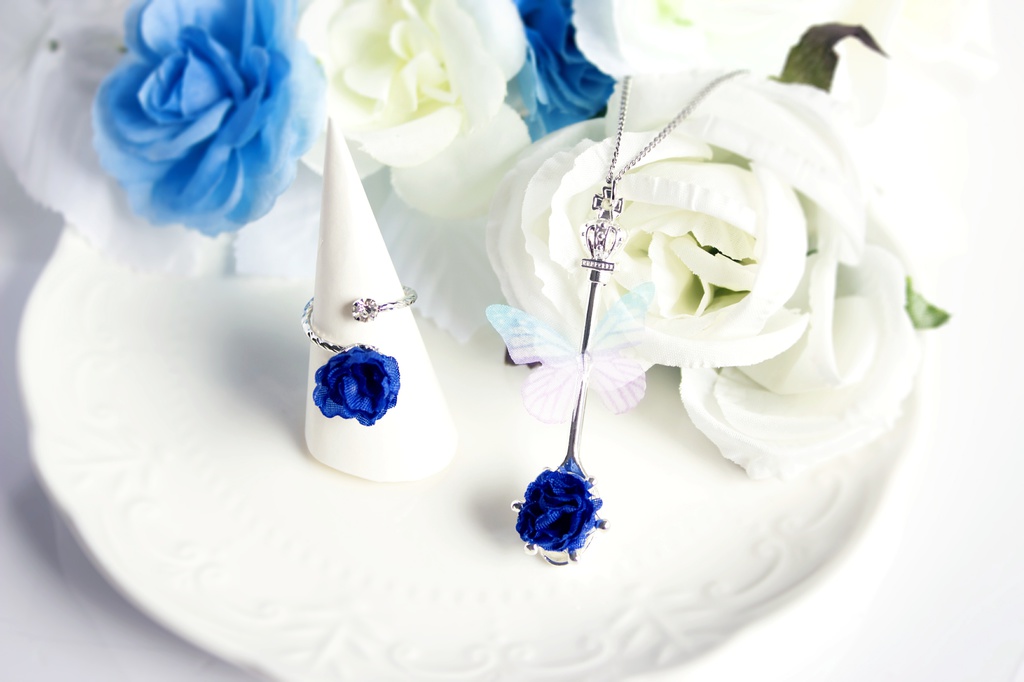 ヴィクジュニイメージ【リング・ネックレス】