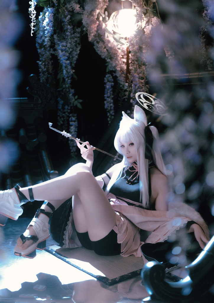 【C108新刊】ブルアカークズノハ コスプレ写真集「暁の預言は 紫煙に揺蕩う」