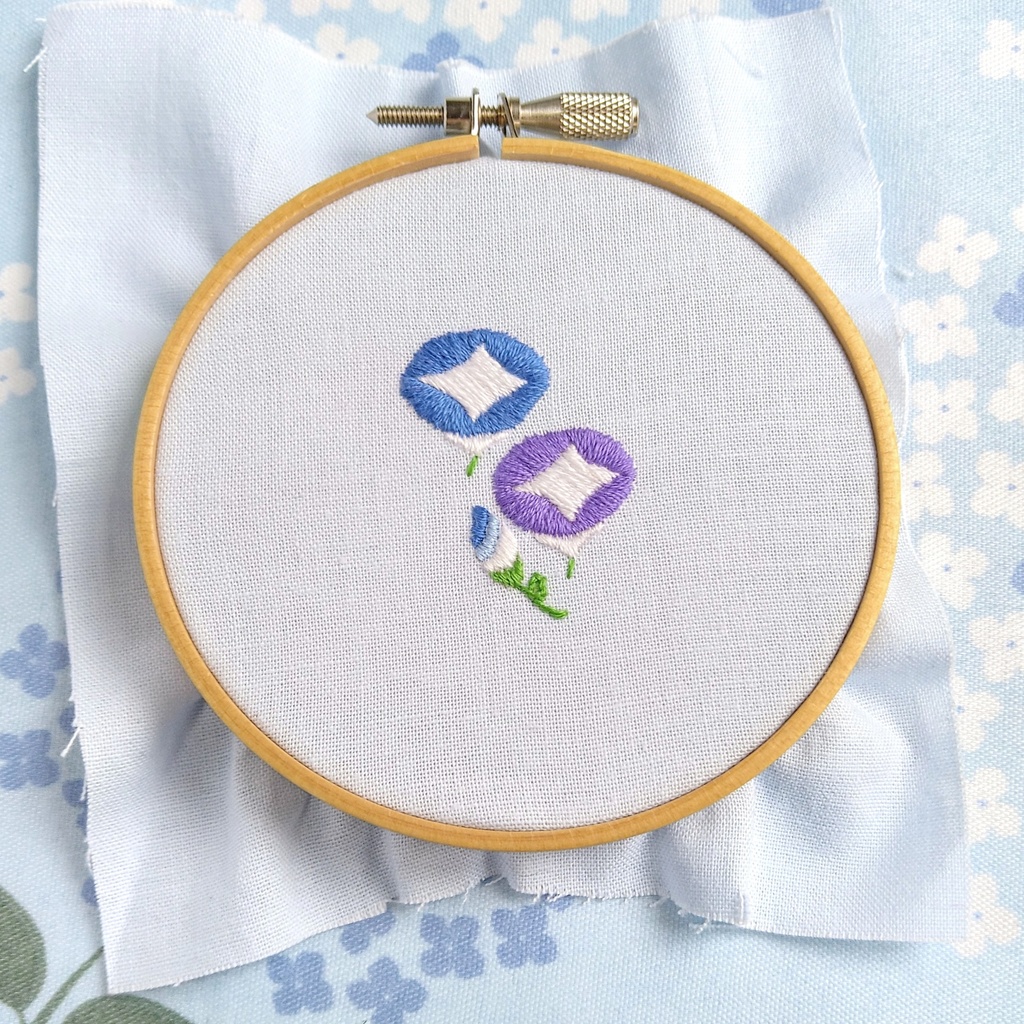 朝顔の刺繡図案