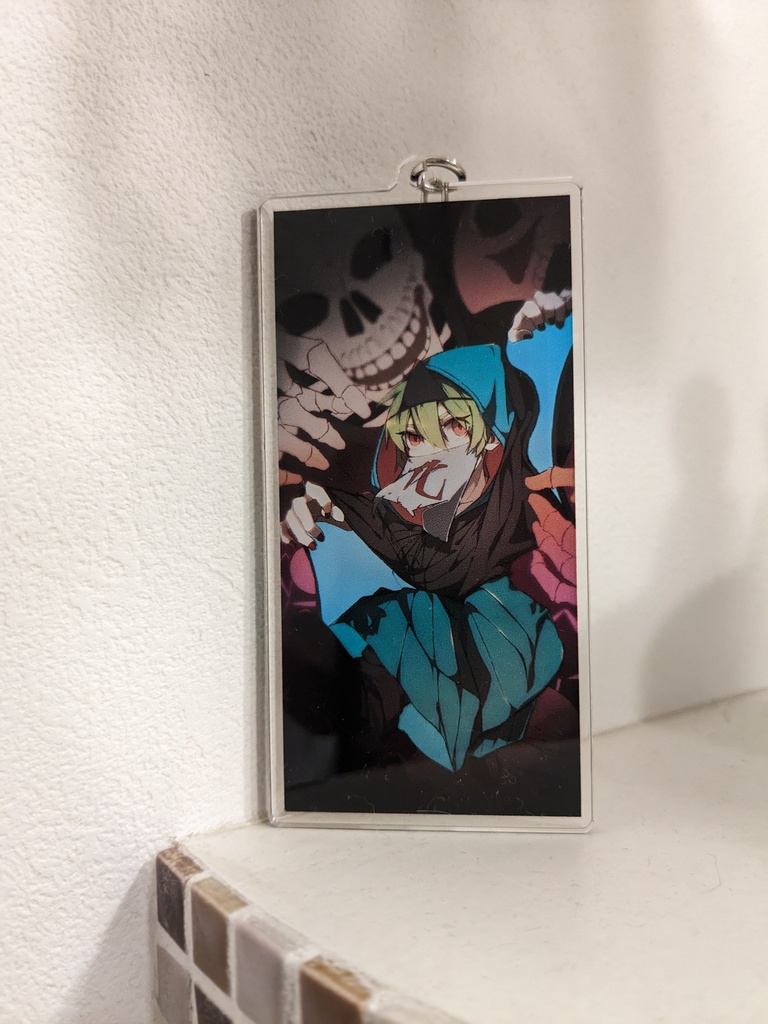 おふだのようなキーホルダー・ちょっとおばけな少年 化丸