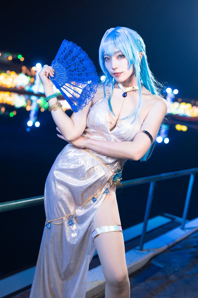 NIKKEヘルムコスプレ写真集「海の記憶」- NIKKE Cosplay photo book