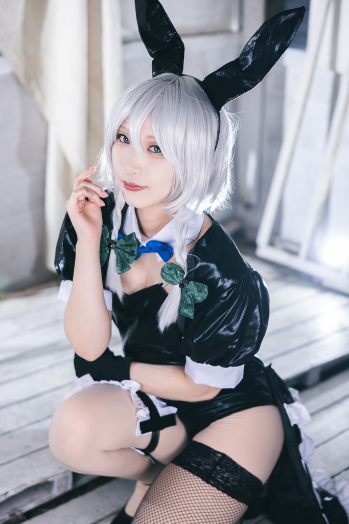 東方Project 十六夜咲夜写真集「永遠の瞬間」- Cosplay photo book