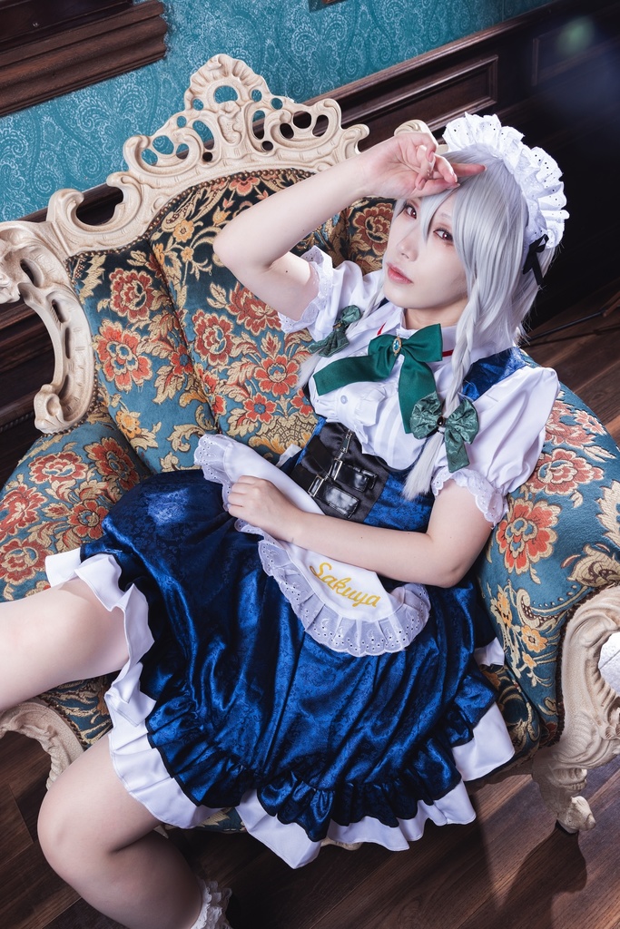 東方Project 十六夜咲夜写真集「永遠の瞬間」- Cosplay photo book