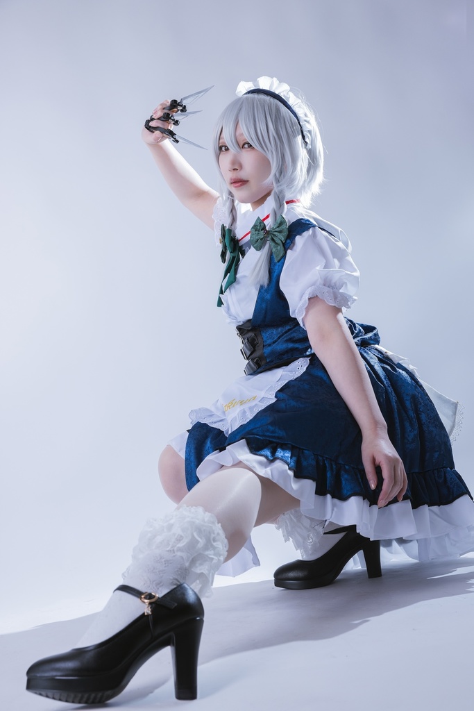 東方Project 十六夜咲夜写真集「永遠の瞬間」- Cosplay photo book