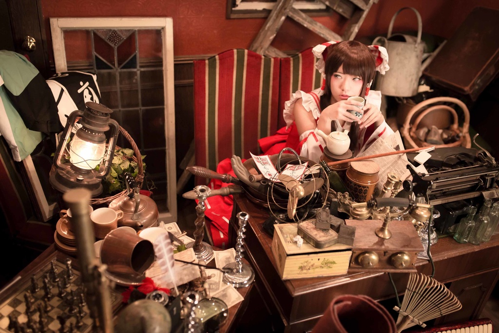 【ROM】【ダウンロード版】東方憐華鏡-東方香霖堂 博麗霊夢-