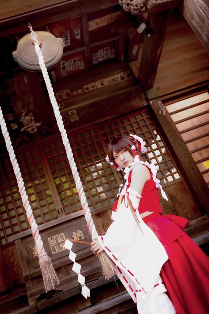 【ROM】【ダウンロード版】東方憐華鏡-東方香霖堂 博麗霊夢-