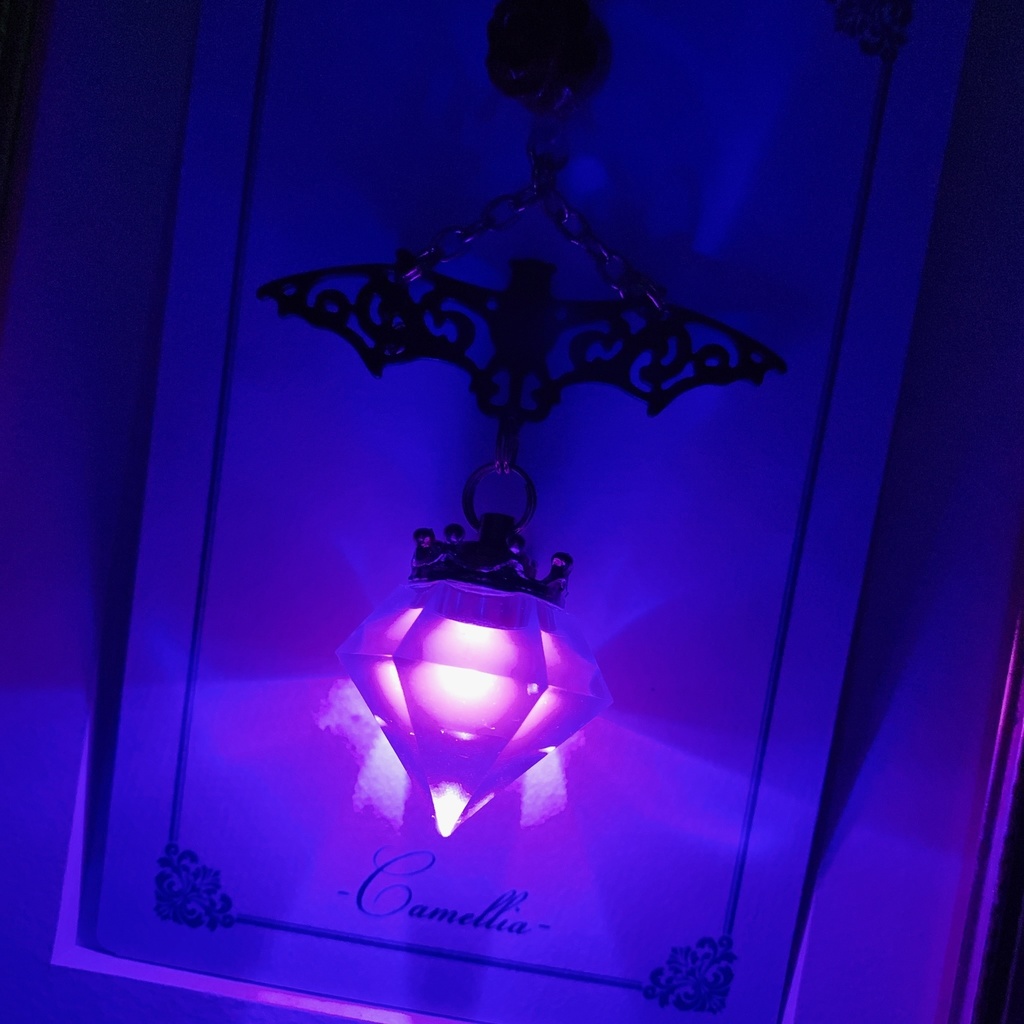 RE:BERSERKイメージ🦇バックチャーム