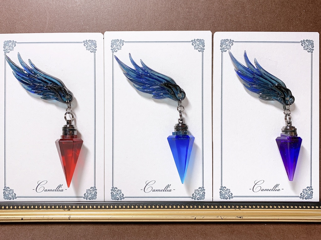 アルケミストイメージ☔️バックブローチ