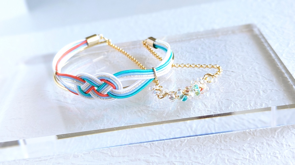 鵜飼派 水引×ゴールド3連バングル 水引ピアス/イヤリング