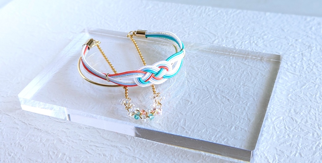 鵜飼派 水引×ゴールド3連バングル 水引ピアス/イヤリング