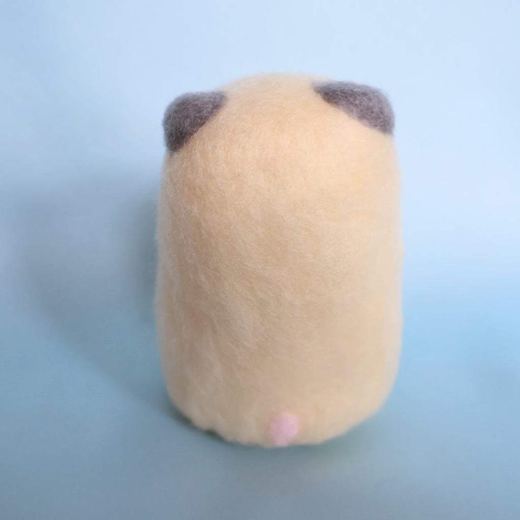 羊毛フェルトのハムスター*キンクマとチューリップの花かご②