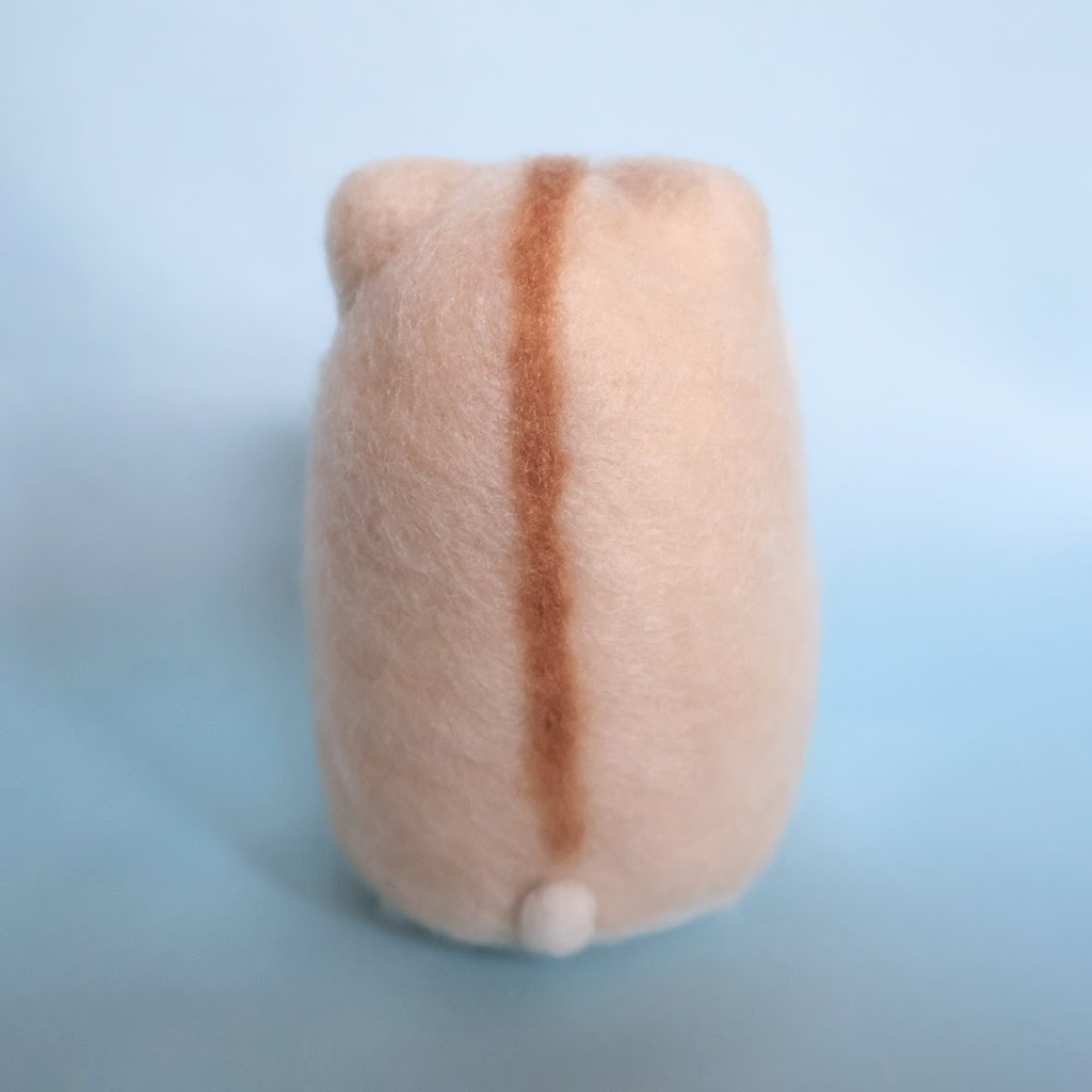 羊毛フェルトのハムスター*イエロージャンガリアンとチューリップの花かご②