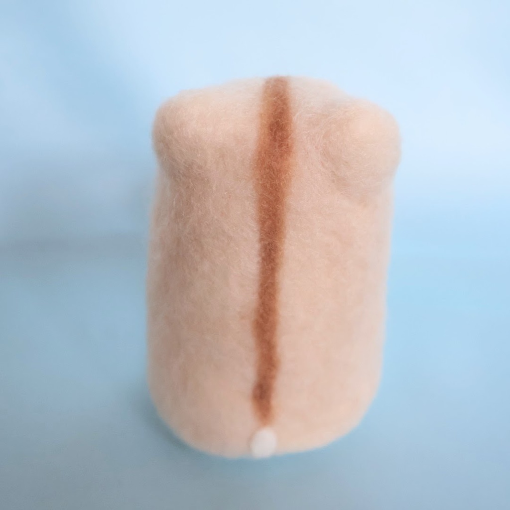 羊毛フェルトのハムスター*イエロージャンガリアンとハート①