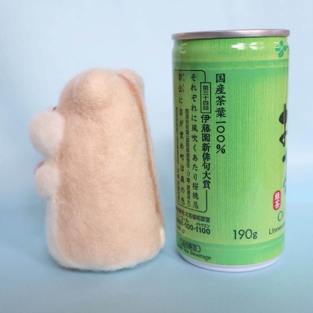 羊毛フェルトのハムスター*イエロージャンガリアンとハート①