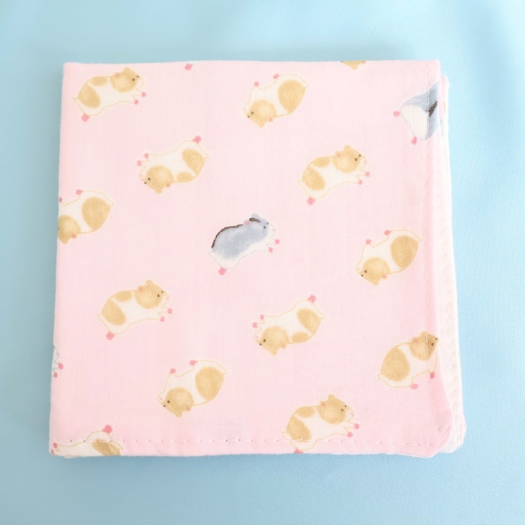 ハムスター柄ダブルガーゼハンカチ レギュラーサイズ ピンク
