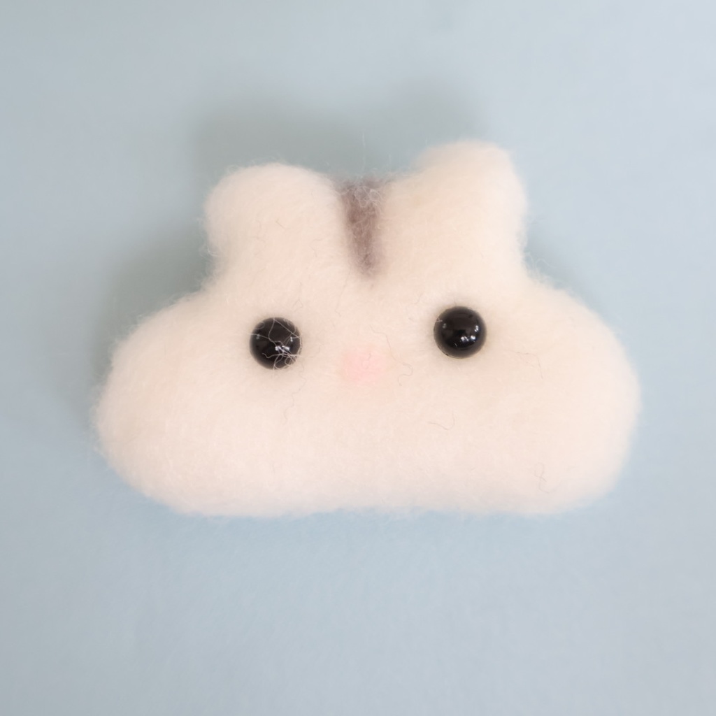 ハムスターのお顔 ブローチ/マグネット*パールホワイトハムスター