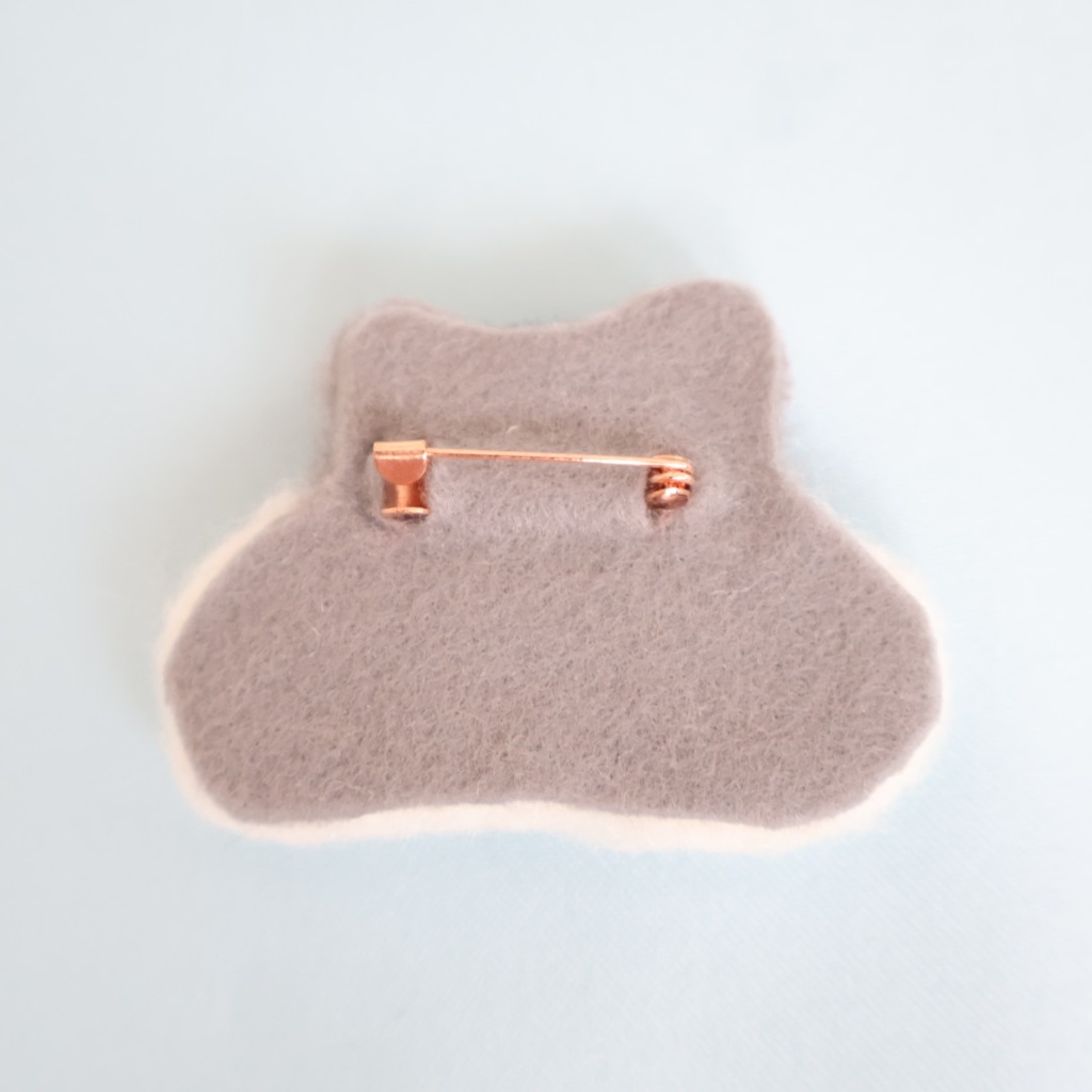 ハムスターのお顔 ブローチ/マグネット*濃いめのイエロージャンガリアンハムスター