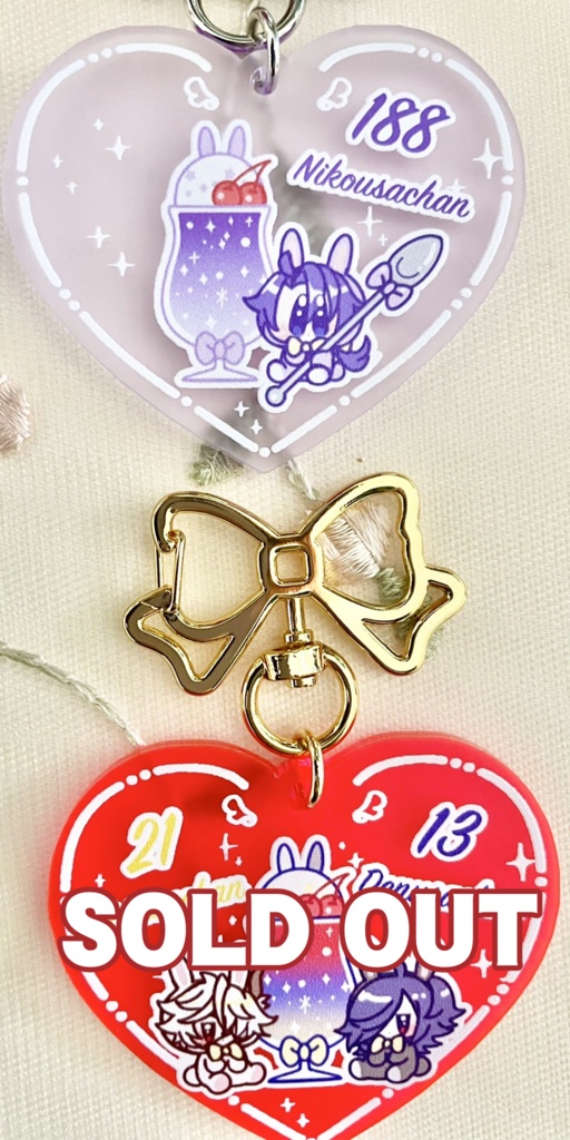 一文字ハート型くりーむそーだアクキー