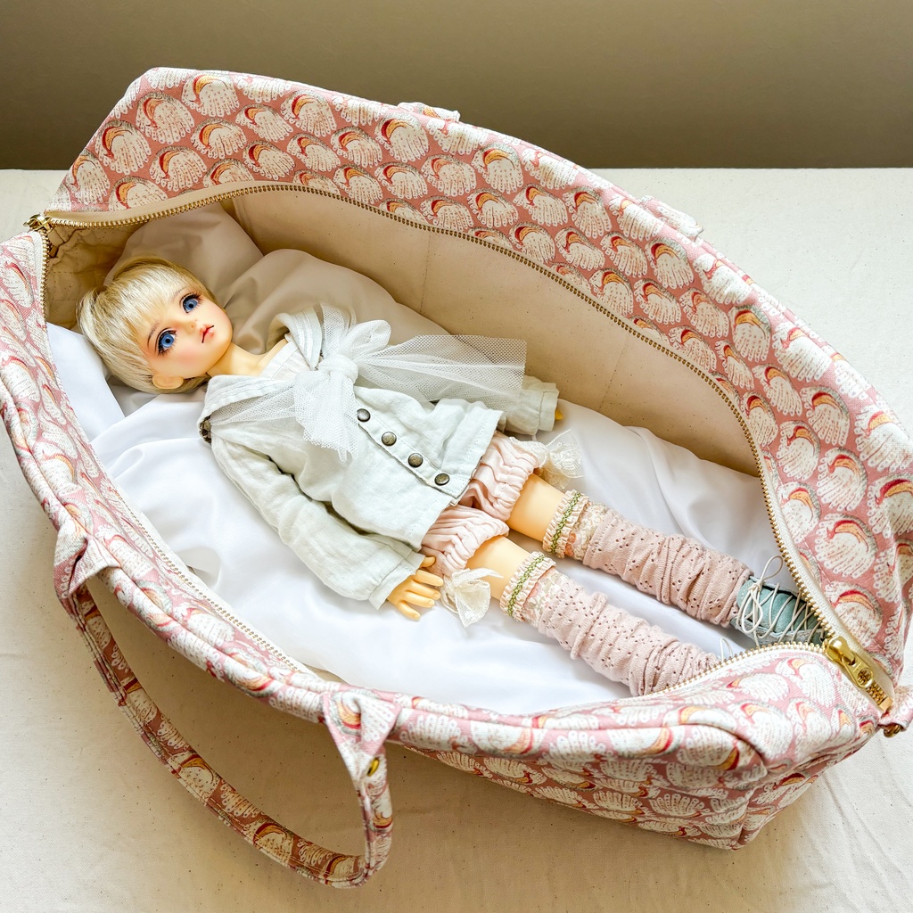 ドールと一緒にお出かけバッグ(リバティ柄)