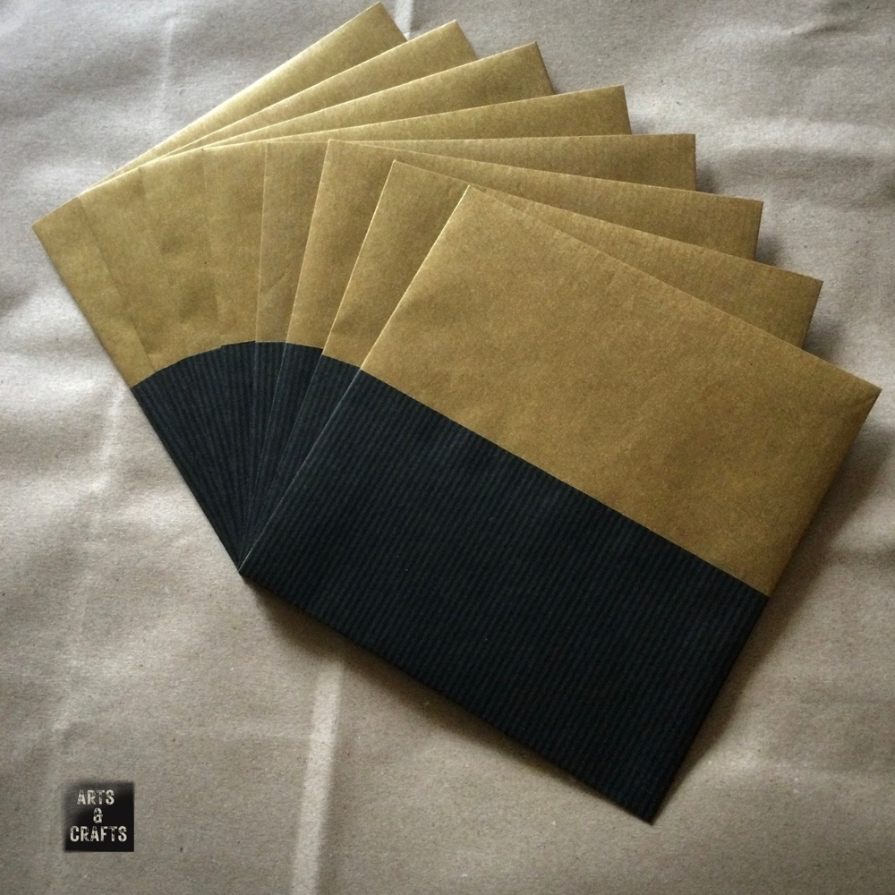 ましかく封筒 筋入りクラフト紙 金×黒