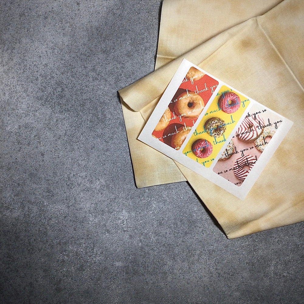 縦長サンキューシール6426　Donut