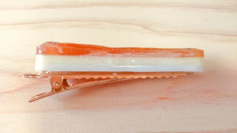 レモンケーキのようなヘアクリップAorBどちらかお選びください