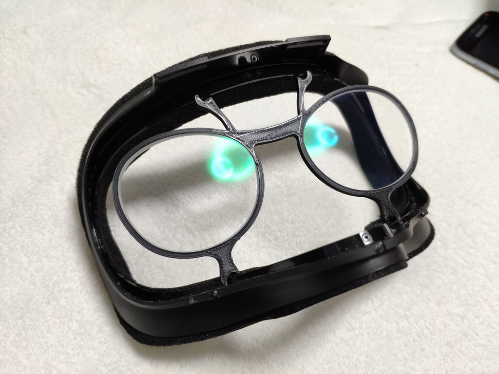 VR用メガネフレーム