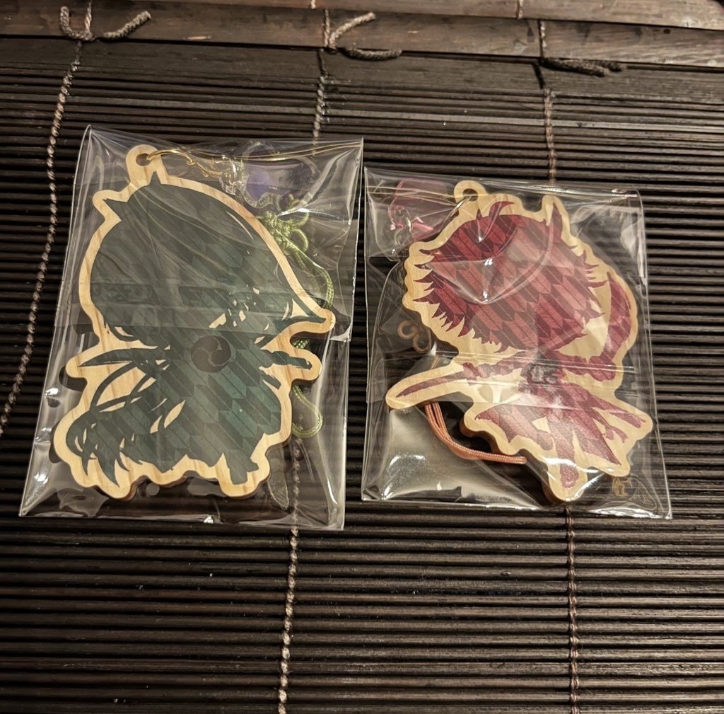 無双木製キーホルダー 第一弾 小早川隆景&山中鹿介