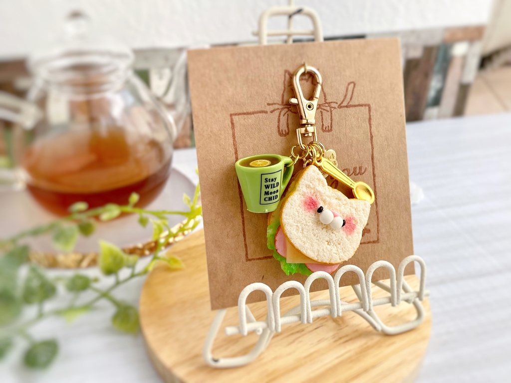 チーズハムサンド チャーム