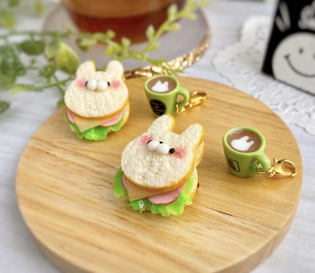 サンドイッチ&ドリンク(ブローチ)