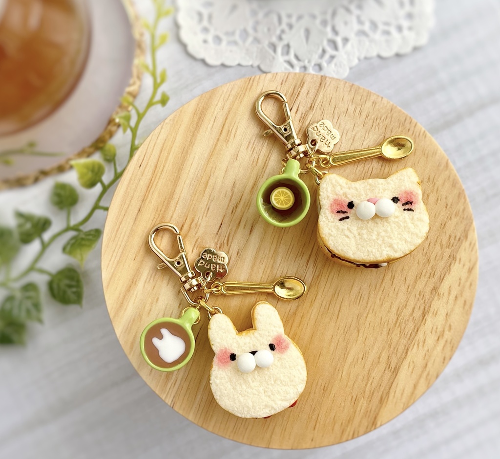 フルーツサンド チャーム