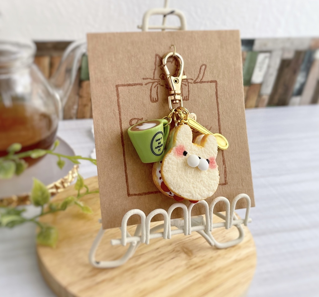 フルーツサンド チャーム