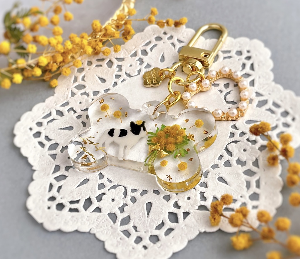 ミモザのわんちゃんキーホルダー(骨)