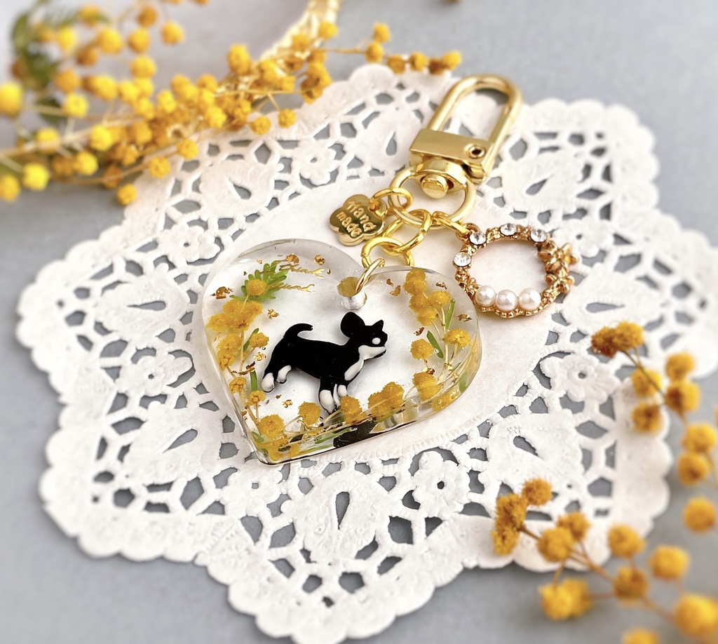 ミモザのわんちゃんキーホルダー(ハート)