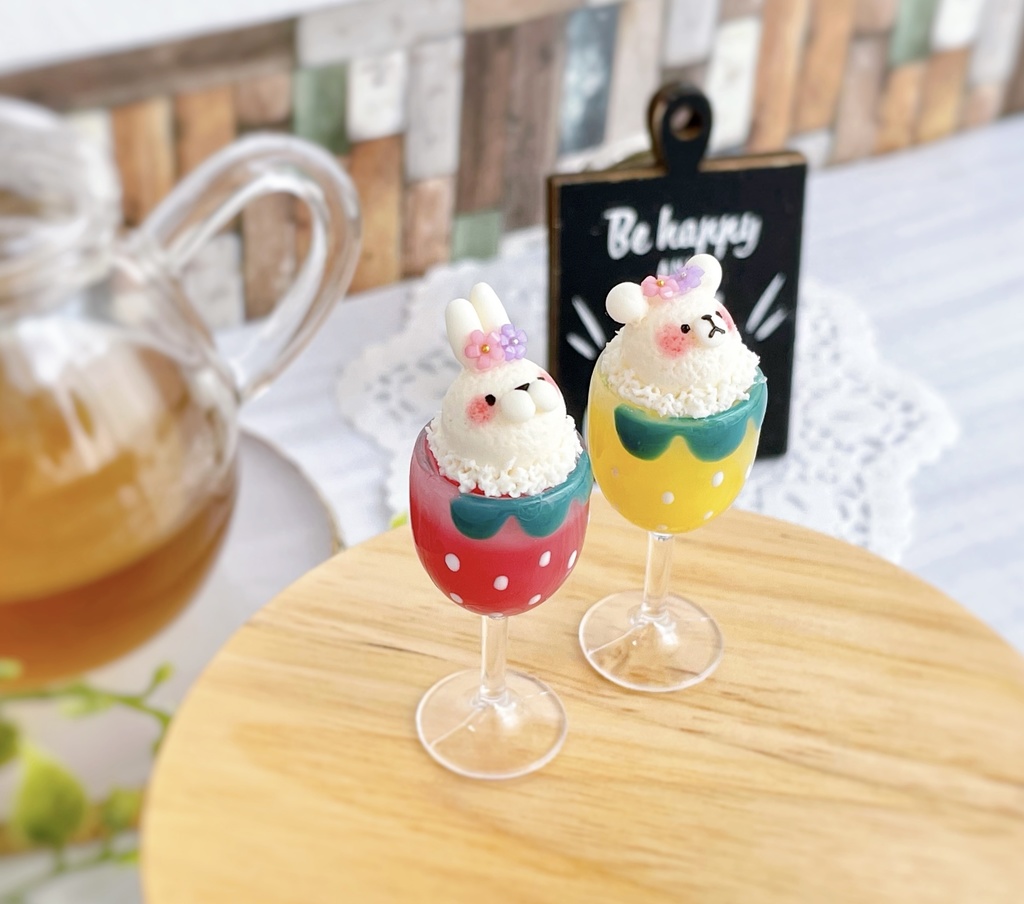 どうぶつ いちごジュース