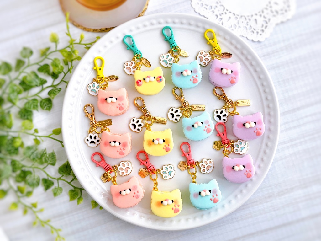 ねこさん マカロン チャーム