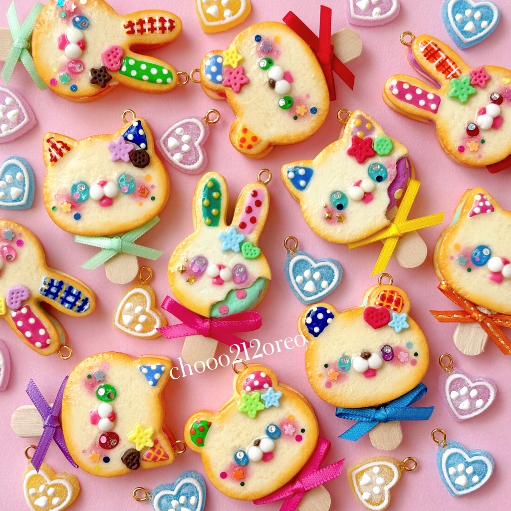 キラキラ瞳のアイスサンドチャーム