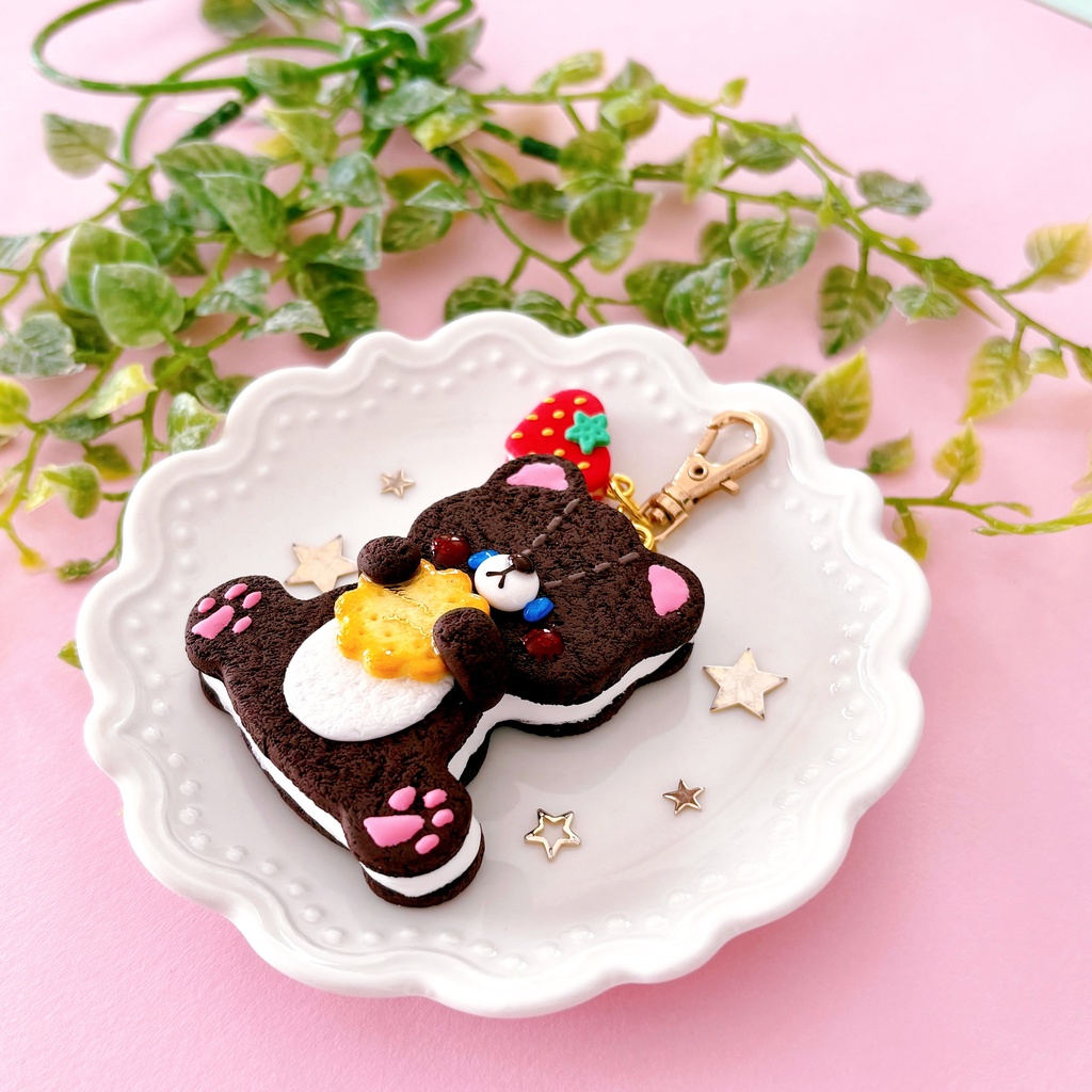 クッキーサンドチャーム