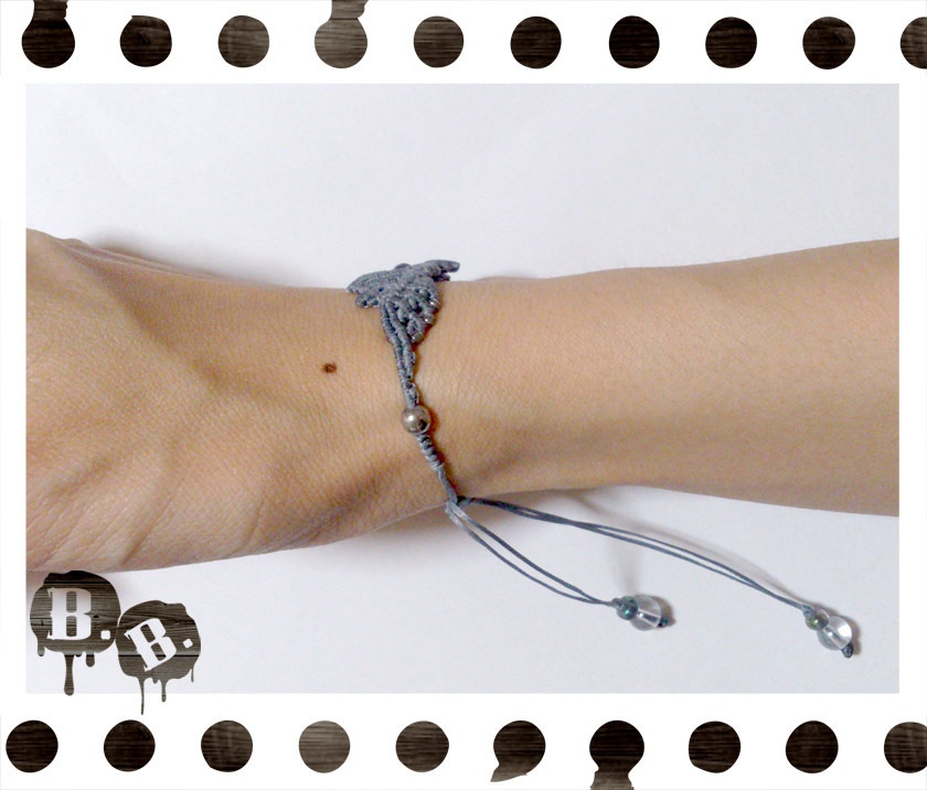 ナロースパイラルウィングブレスレット【アメジスト】【ブルーグレーコード】【ハンドメイドアクセサリー】