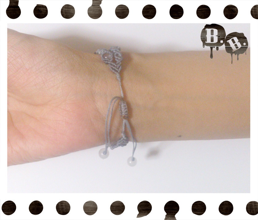 ナローシンプル二連ブレスレット【ホワイトジェイド】【ブルーグレーコード】【ハンドメイドアクセサリー】