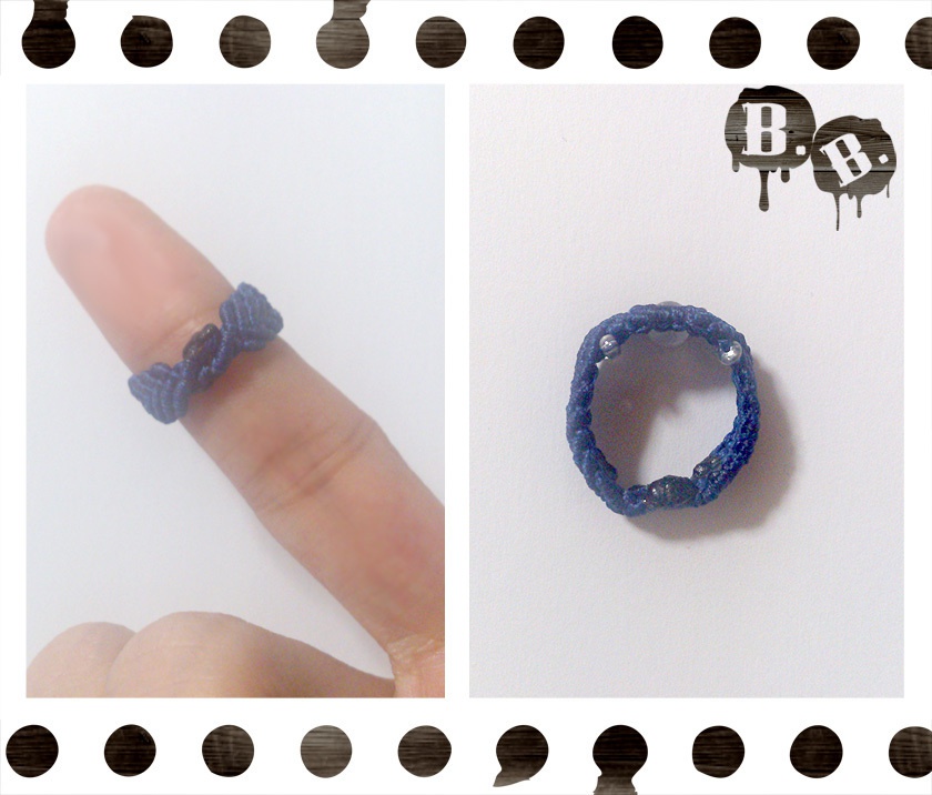 輪指輪(リングリング)【ホワイトジェイド】【ロイヤルブルーコード】【ハンドメイドアクセサリー】